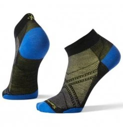 Smartwool PhD® Run Ultra Light Low Cut Socks (Black)