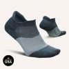 Feetures Merino 10 Cushion No Show Socks (Stormy